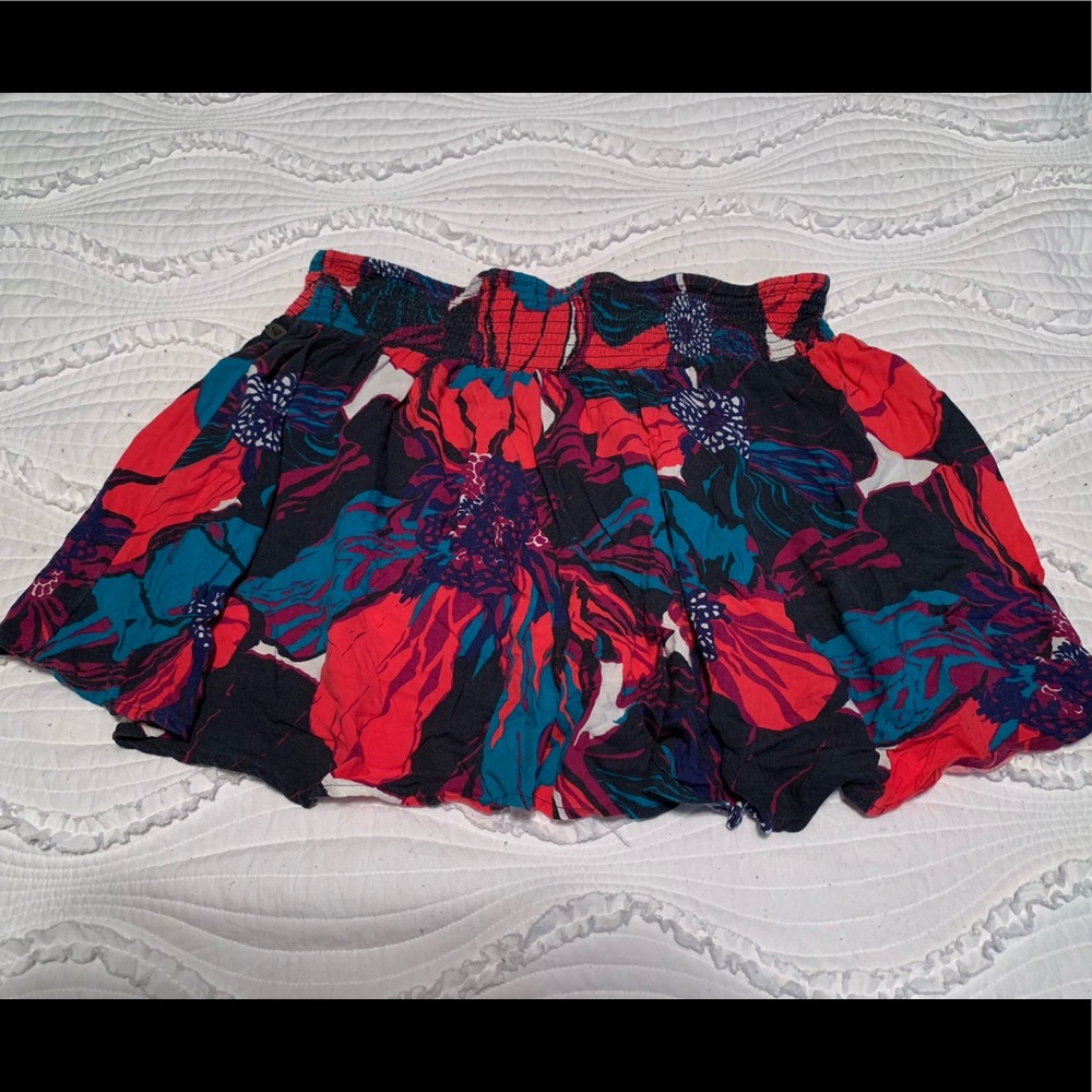 Roxy Juniors Flower Skirt